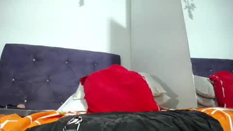 Snapshot of squirter_girl69 chatting on October 17, 4:53 pm squirter_girl69 online show from October 17, 4:53 pm