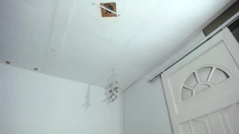 Snapshot of squirter_girl69 chatting on April 11, 9:24 am squirter_girl69 online show from April 11, 9:24 am