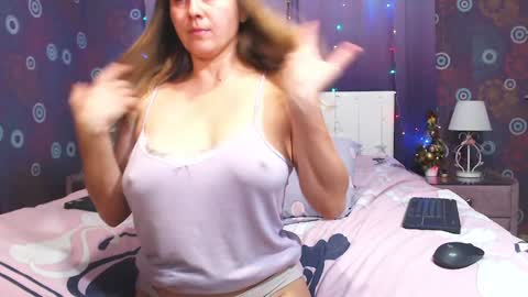 just Jess online show from December 25, 6:52 pm