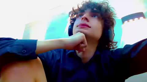 ethan online show from September 10, 2:39 pm