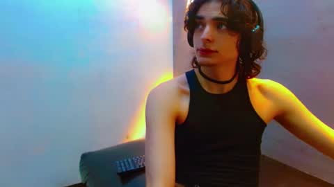 ethan online show from October 24, 2:02 pm