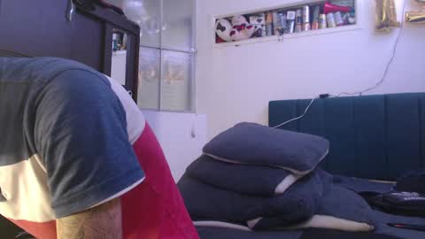 Snapshot of sr_porn01 chatting on February 13, 6:59 pm sr_porn01 online show from February 13, 6:59 pm