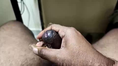 Snapshot of sree_horny chatting on January 6, 7:39 pm nemo online show from January 6, 7:39 pm