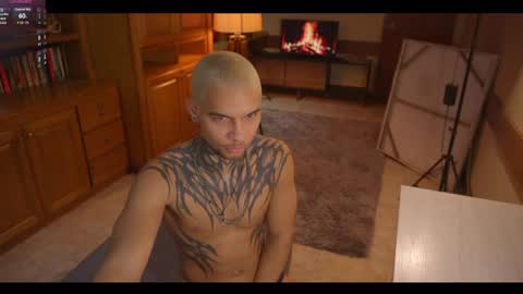 Matt     online show from April 23, 12:45 am