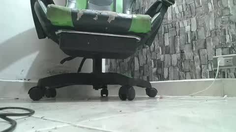 sr master cum its my old account online show from October 6, 4:32 am