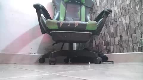 sr master cum its my old account online show from October 13, 7:25 pm