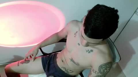 srghost333 online show from April 22, 4:48 am