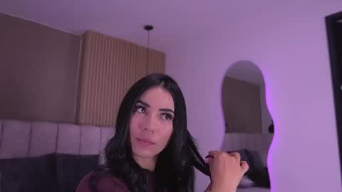 Snapshot of ss_samantha chatting on June 28, 7:20 pm samantha online show from June 28, 7:20 pm