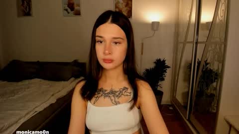 Snapshot of ssash1mii chatting on September 8, 10:53 pm Hey guys i miss you so much  online show from September 8, 10:53 pm
