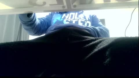 ssenzo online show from January 6, 10:47 pm