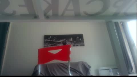 ssenzo online show from October 14, 7:53 am