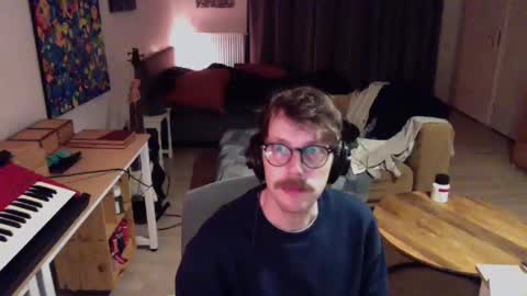 Roger online show from December 7, 3:47 am