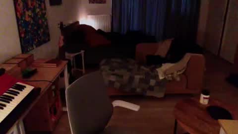 Roger online show from December 8, 11:14 am