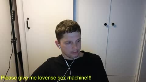 st1vemaster01 online show from April 22, 5:03 pm