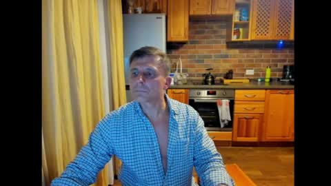 stacattoff online show from July 13, 8:22 pm