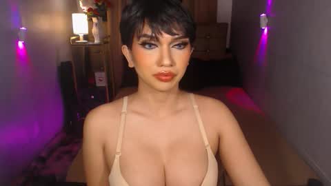 Snapshot of staceyanne030 chatting on May 13, 2:53 am DomStacey online show from May 13, 2:53 am