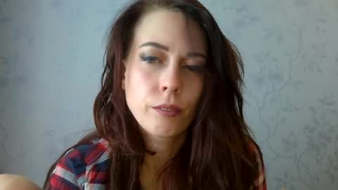 Snapshot of staceywellsx chatting on August 2, 9:41 am staceywellsx online show from August 2, 9:41 am