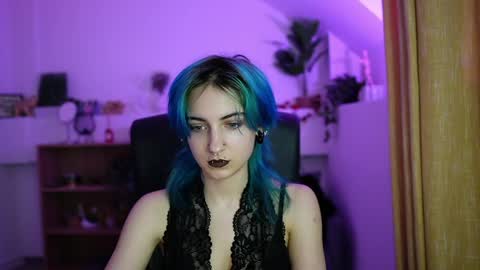 stacy  x3 online show from April 17, 8:17 am