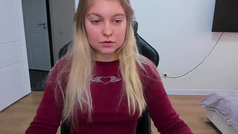 Stacy  online show from February 25, 11:19 am