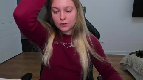 Stacy  online show from November 2, 11:01 am