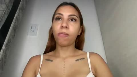 Stacy Queen online show from April 7, 2:45 am