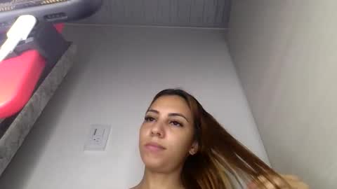 Stacy Queen online show from April 15, 2:40 am