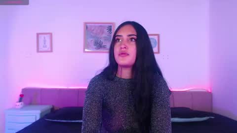 Snapshot of stacymaliibu chatting on February 28, 12:42 pm Stacy online show from February 28, 12:42 pm