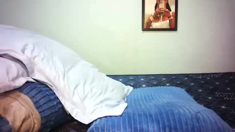 Stacysweet chocolate online show from April 4, 3:16 am