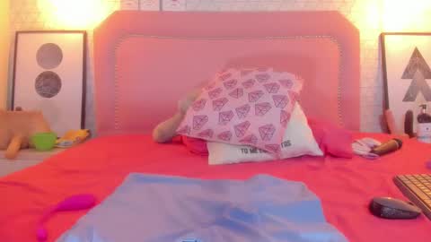 KEIMI  online show from February 11, 6:19 am