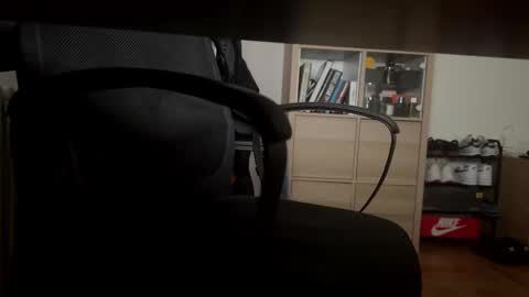 stang_ online show from September 10, 7:03 pm