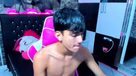 star_blew online show from December 4, 2:26 pm