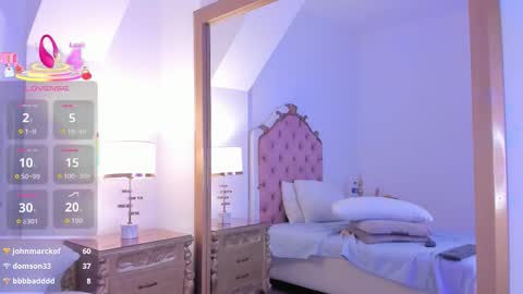 Star Doll online show from October 10, 8:13 am