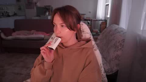 Alice online show from September 12, 10:15 am