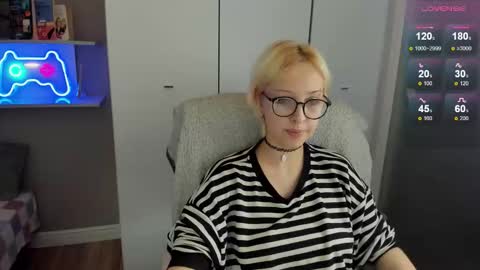 Kate online show from March 30, 1:45 pm