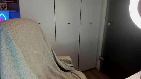 Snapshot of starelli chatting on May 25, 8:48 pm Kate online show from May 25, 8:48 pm