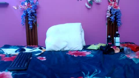 Snapshot of starfishanal21 chatting on June 11, 8:07 pm alejandra online show from June 11, 8:07 pm
