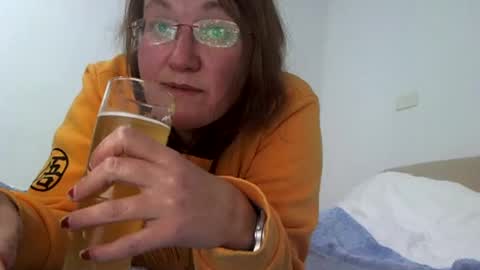 Snapshot of starlagurl chatting on January 27, 9:34 am starlagurl online show from January 27, 9:34 am