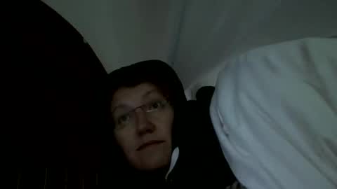 Snapshot of starlagurl chatting on February 22, 9:23 am starlagurl online show from February 22, 9:23 am