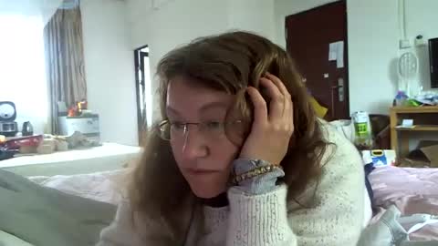 Snapshot of starlagurl chatting on February 25, 1:41 am starlagurl online show from February 25, 1:41 am