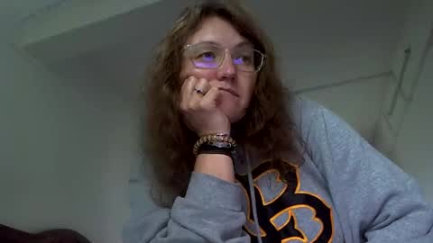 Snapshot of starlagurl chatting on March 5, 6:44 am starlagurl online show from March 5, 6:44 am