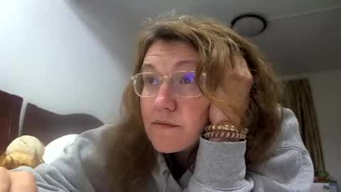 Snapshot of starlagurl chatting on March 10, 1:21 pm starlagurl online show from March 10, 1:21 pm