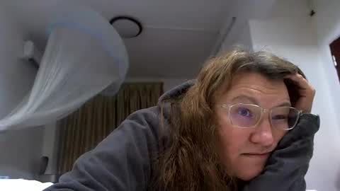 Snapshot of starlagurl chatting on March 12, 3:40 pm starlagurl online show from March 12, 3:40 pm
