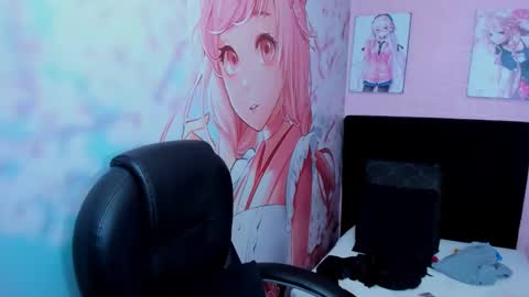 Snapshot of starlettays chatting on December 13, 11:43 pm StarletTays online show from December 13, 11:43 pm