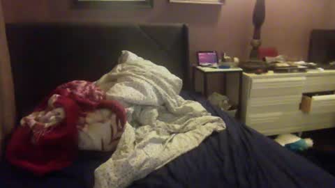 ashtongue online show from December 31, 6:48 am