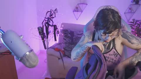 Yoko online show from September 9, 12:37 pm