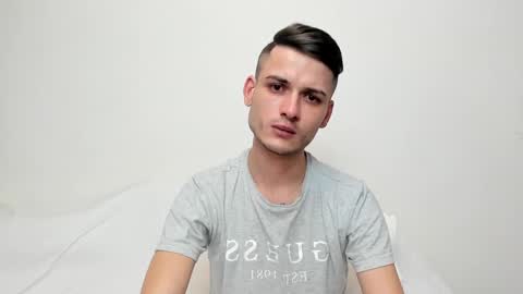 Snapshot of stashott69 chatting on December 4, 12:08 am STAS online show from December 4, 12:08 am