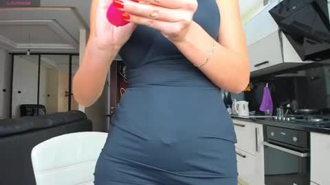 Snapshot of stasyq555 chatting on March 5, 8:32 am StasyQ555 online show from March 5, 8:32 am