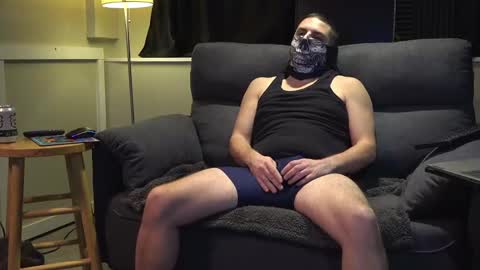 stayin hard online show from November 22, 11:37 pm