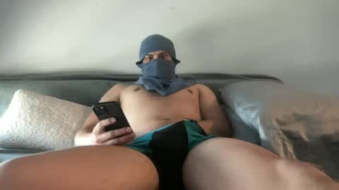 Snapshot of stead420 chatting on June 22, 9:34 pm stead420 online show from June 22, 9:34 pm