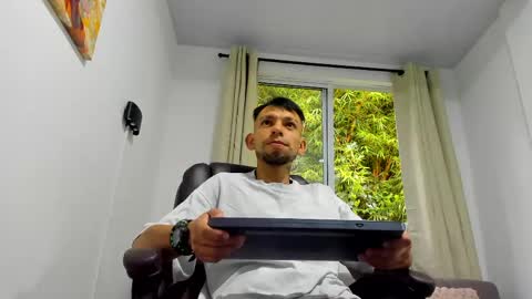 Steban online show from June 7, 11:47 am